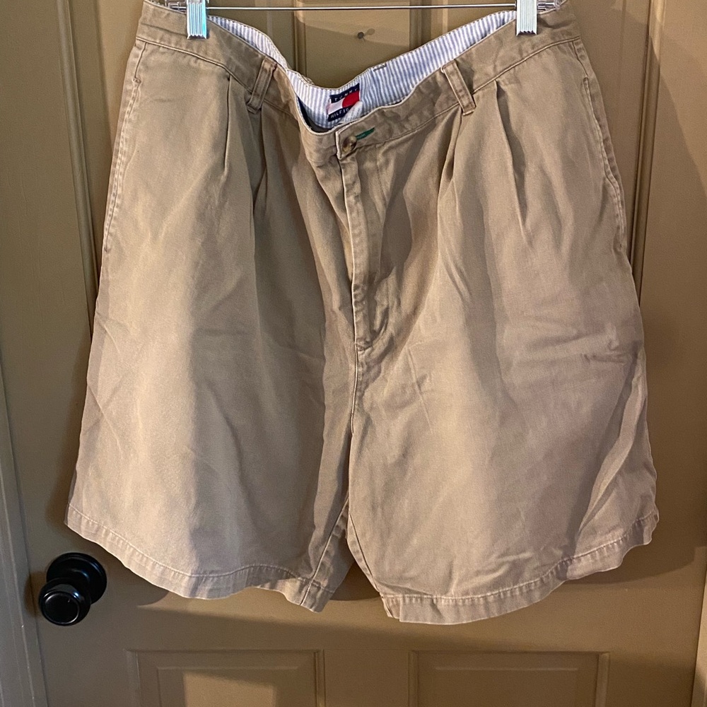 Tommy Hilfiger Beige Casual tan khaki cotton shorts w40
